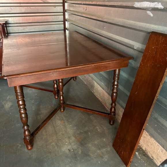 Dining Table (Antique) & 5 Chairs - Picture 7 of 7